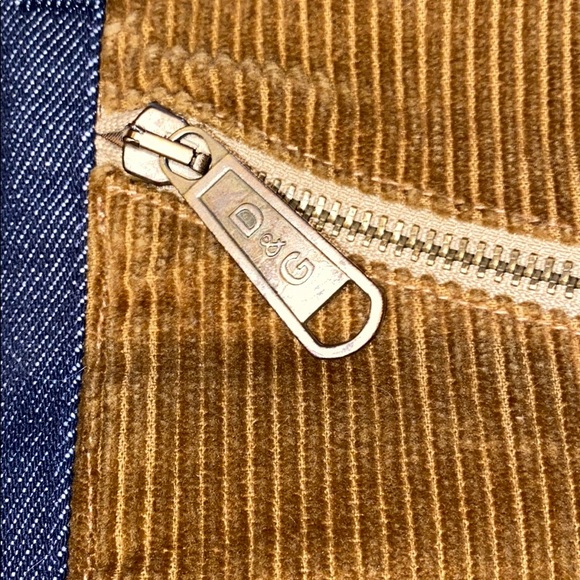 ⭐️HOST PICK⭐️Dolce and Gabbana jeans - Picture 7 of 7